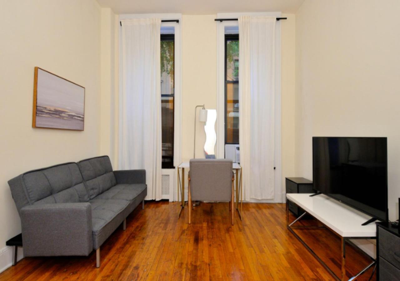 Magnificent 2 Bd 1 Bedroom At Mid West * New York